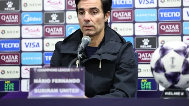 Mário Silva หัวหน้าโค้ชบุรีรัมย์ ยูไนเต็ด ก่อนบุรีรัมย์ แยกทาง มาริโอ ซิลวา 2 วัน ในการแถลงข่าวหลังเสมอ Gamba Osaka 1–1 ใน AFC Champions League Elite เมื่อ 28 ตุลาคม 2026