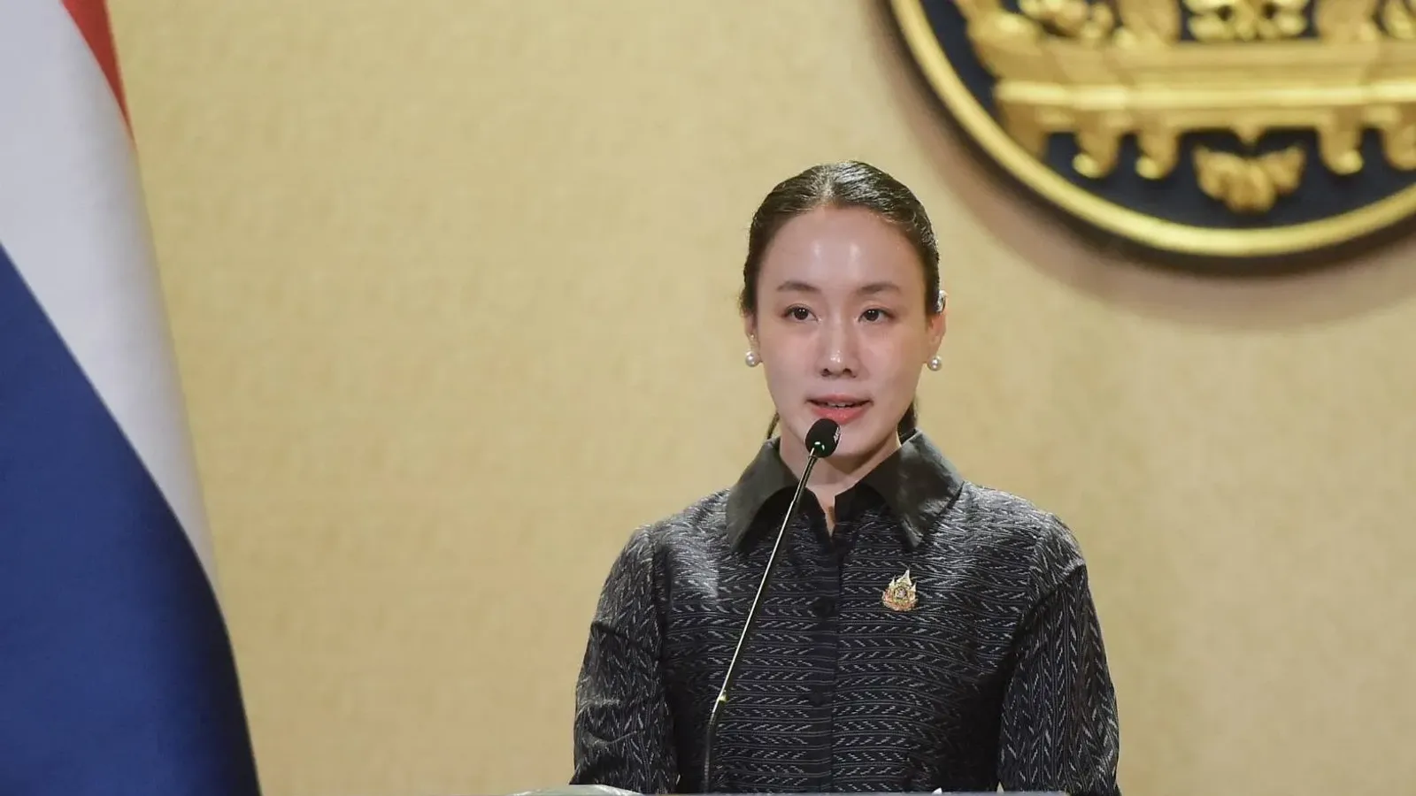 รองโฆษกประจำสำนักนายกรัฐมนตรีแถลงเรื่องกติกา Credit Term 45 วัน ที่ทำเนียบรัฐบาล 24 ตุลาคม 2569