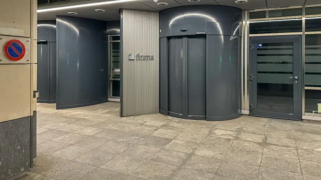 ทางเข้าอาคารสำนักงาน FINMA ที่ Laupenstrasse 27 กรุงเบิร์น หน่วยงานที่อนุมัติ Bitcoin ETF สวิตเซอร์แลนด์กองแรก