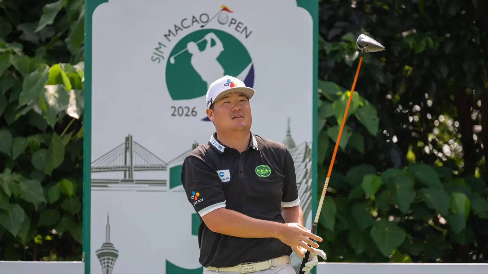Sungjae Im จากเกาหลีใต้ ออกช็อตระหว่างรอบสาม มาเก๊า โอเพ่น 2026 ที่ Macau Golf and Country Club วันที่ 17 ตุลาคม 2026