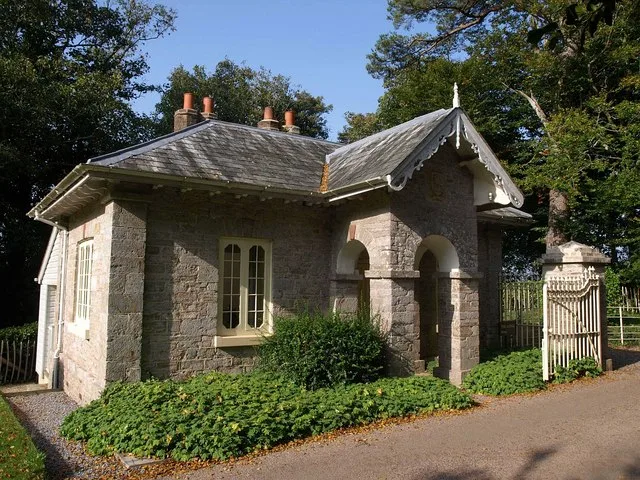 บ้านพักประตูทางเข้า (Lodge) ของ Greenway ภาพถ่ายเมื่อ 10 ตุลาคม 2010