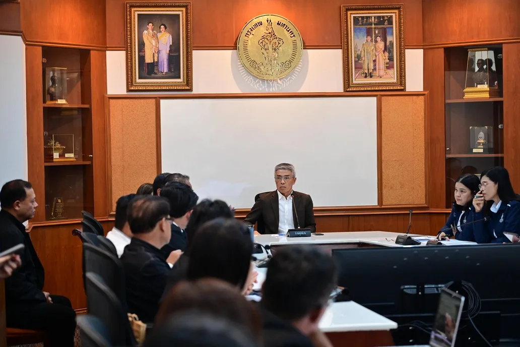 ที่ประชุมเตรียมความพร้อมเทศกาลลอยกระทงกรุงเทพมหานคร ปี 2569 ณ ศาลาว่าการ กทม.