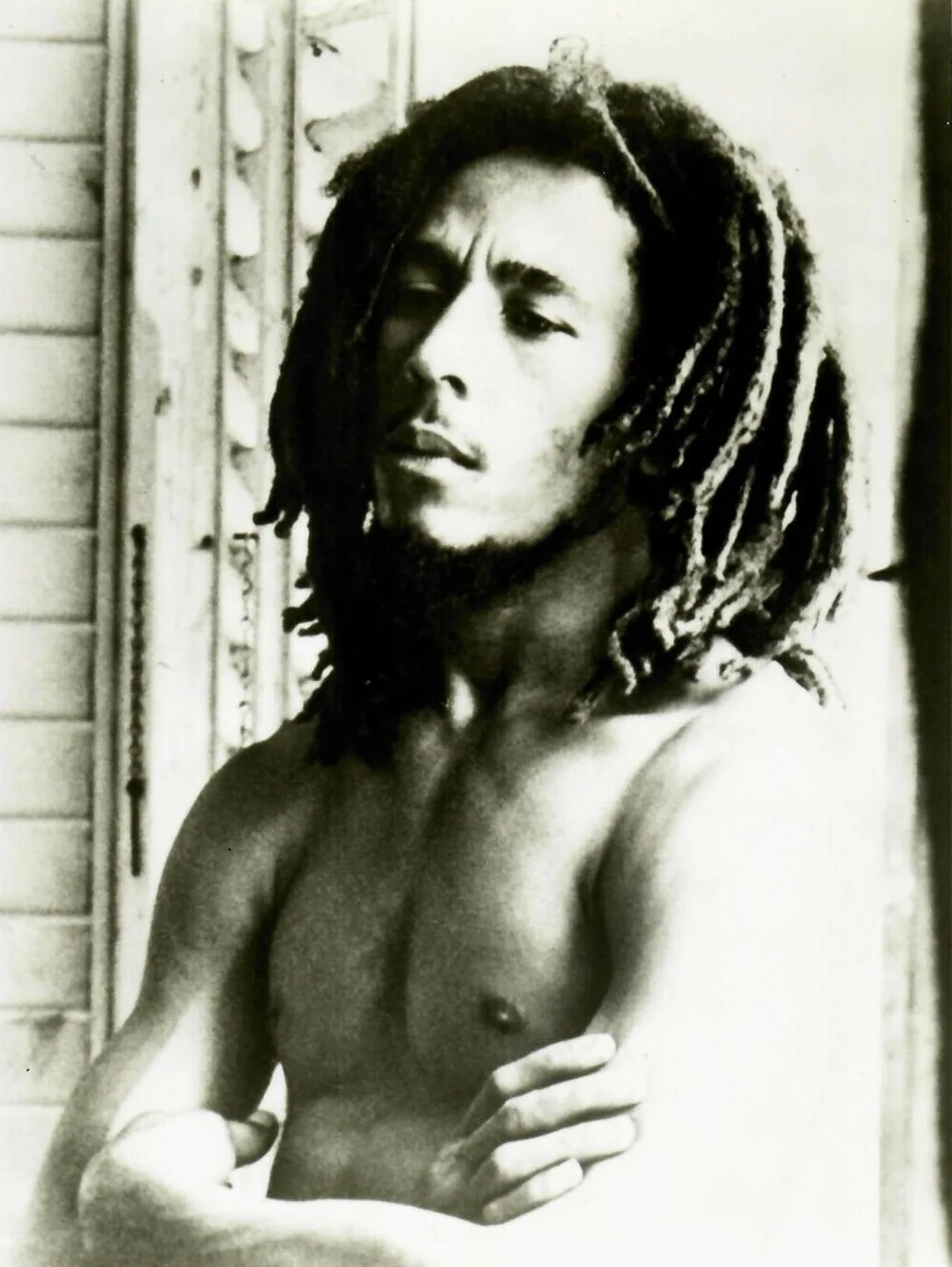 ภาพประชาสัมพันธ์ของ Bob Marley ปี 1977 ที่ Island Records เผยแพร่