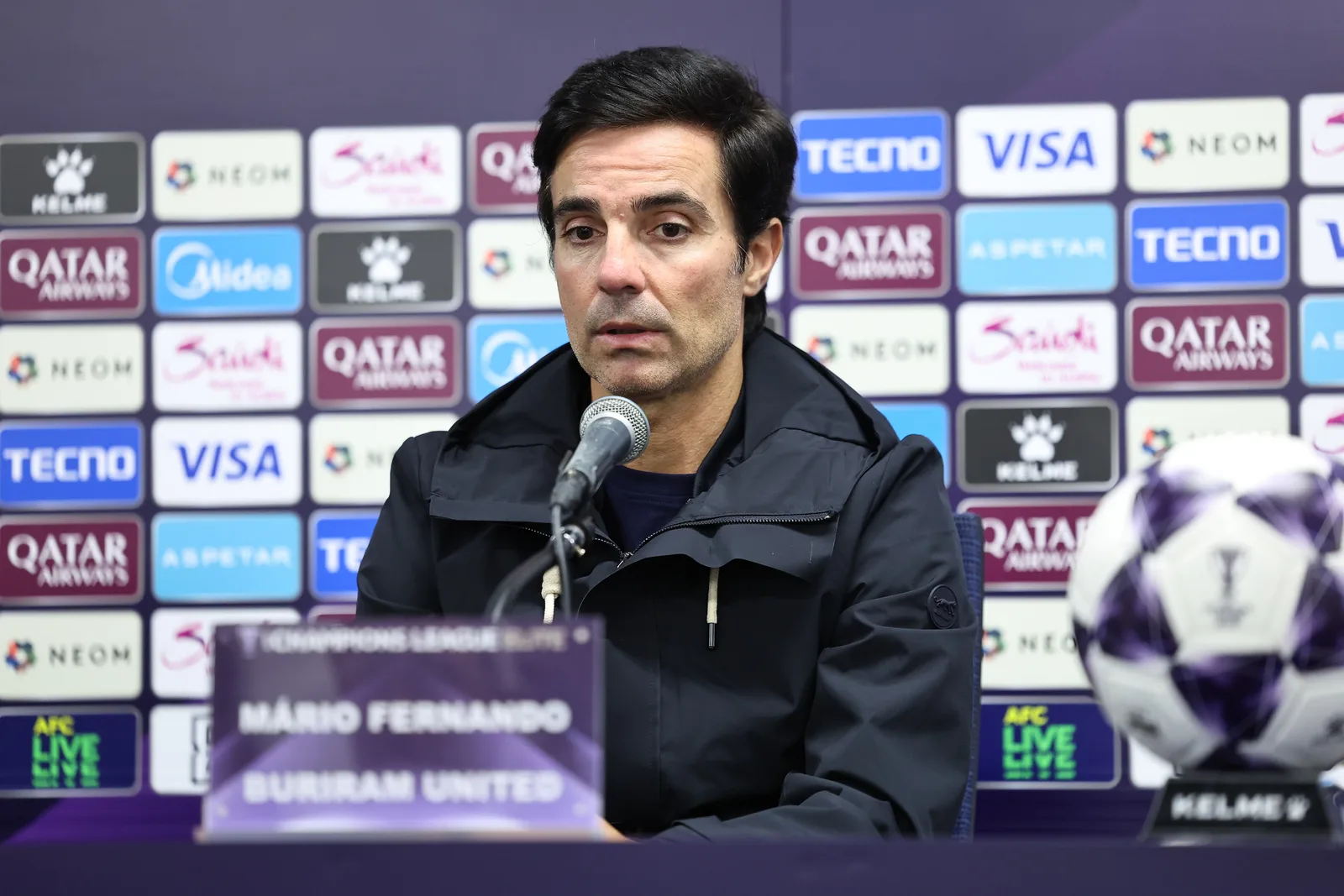 Mário Silva หัวหน้าโค้ชบุรีรัมย์ ยูไนเต็ด ก่อนบุรีรัมย์ แยกทาง มาริโอ ซิลวา 2 วัน ในการแถลงข่าวหลังเสมอ Gamba Osaka 1–1 ใน AFC Champions League Elite เมื่อ 28 ตุลาคม 2026