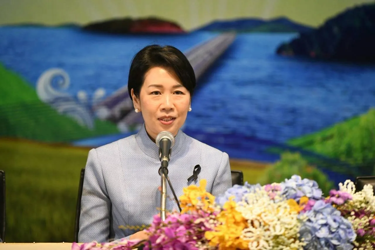 นางสาวรัชดา ธนาดิเรก โฆษกประจำสำนักนายกรัฐมนตรี แถลงความคืบหน้าการปฏิรูประบบราชการและมาตรการเกษียณอายุก่อนกำหนด 5 กันยายน 2569
