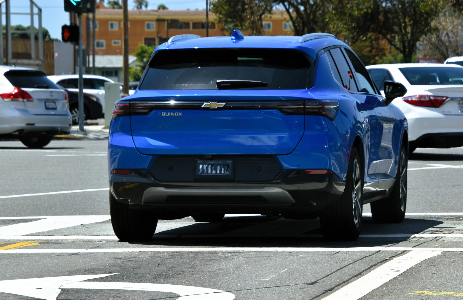 Chevrolet Equinox EV LT รุ่นปี 2025 รถยนต์ไฟฟ้าของ GM ภาพถ่ายเดือนเมษายน 2026