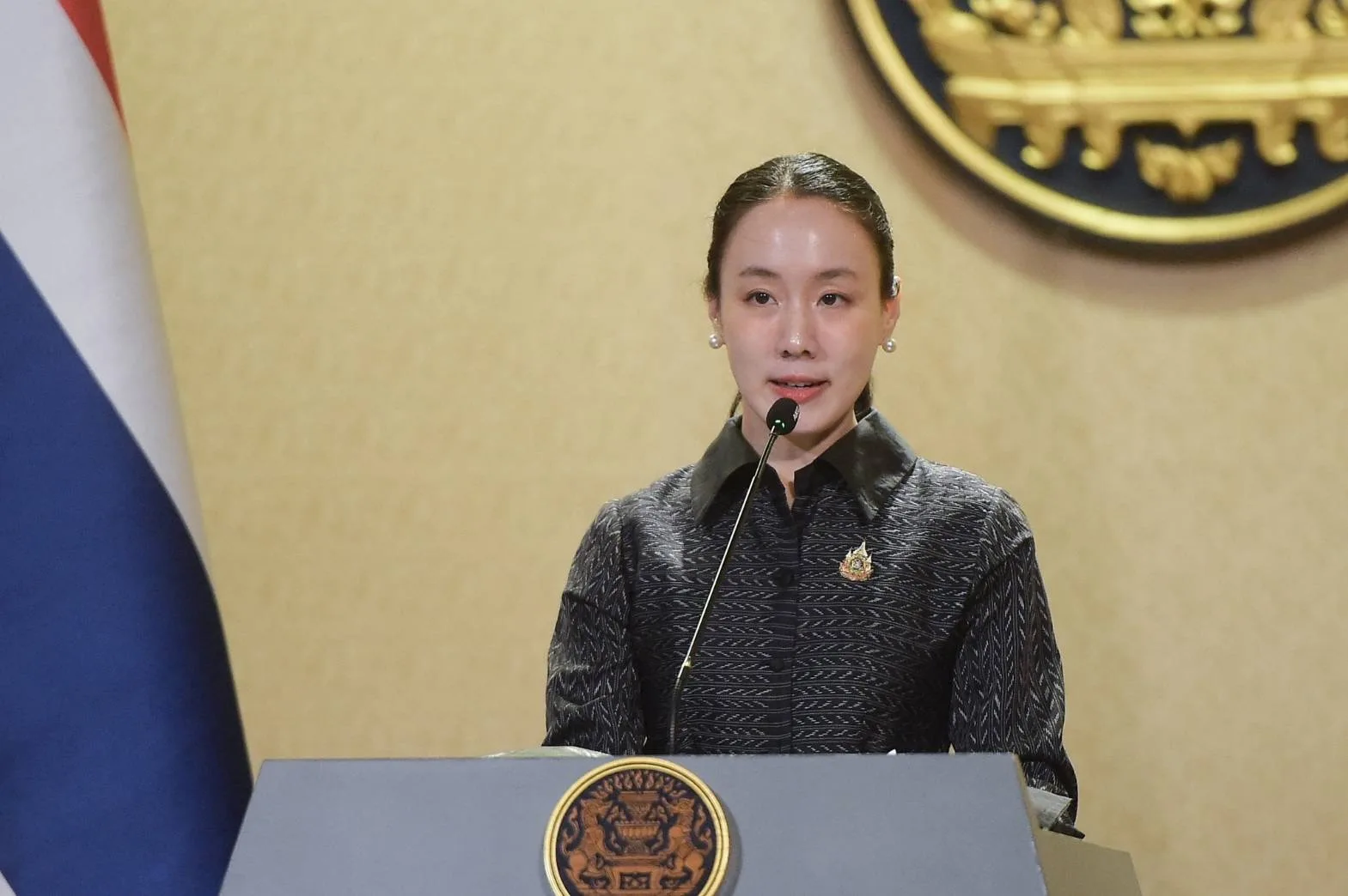 ภาพจากเว็บไซต์รัฐบาลไทยที่เผยแพร่พร้อมคำแถลงของรองโฆษกประจำสำนักนายกรัฐมนตรีเรื่องตัวเลข IMF ที่ทำเนียบรัฐบาล