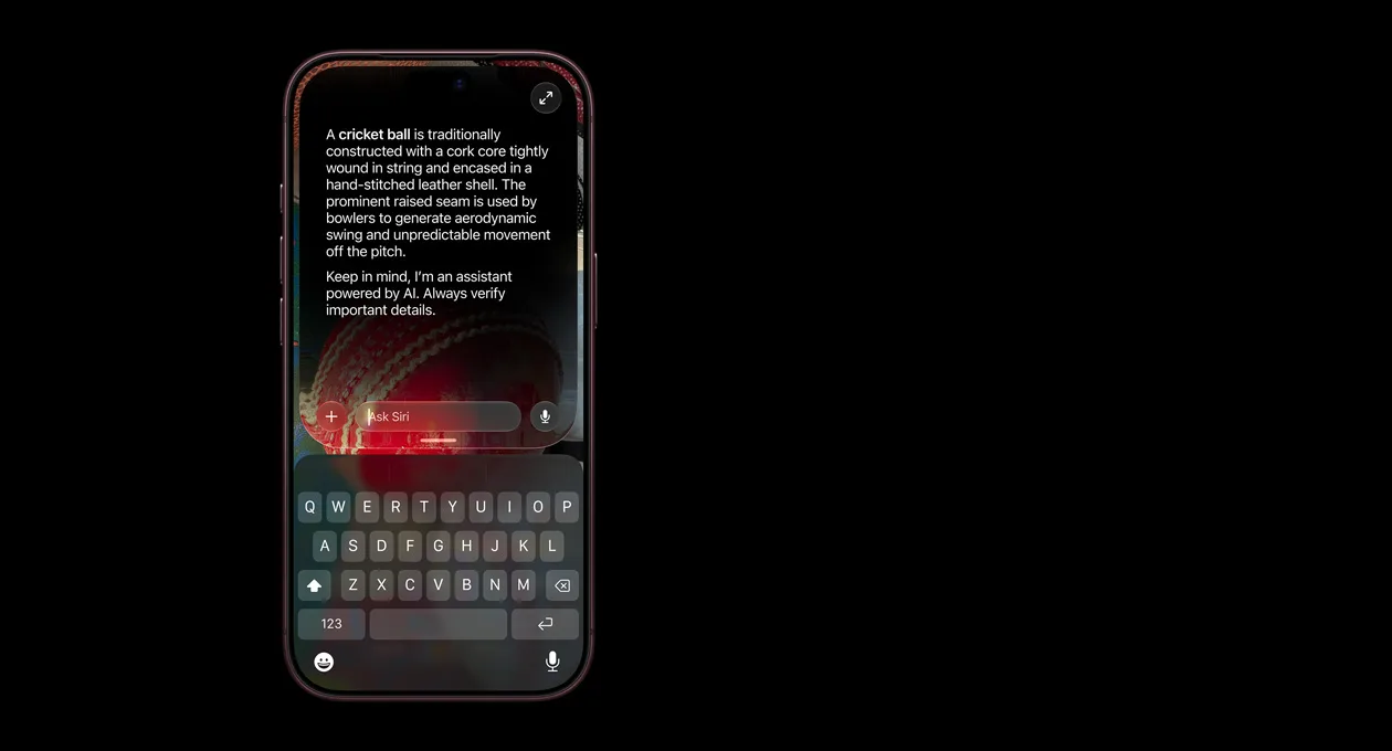 iPhone แสดงคำตอบของ Siri พร้อมแป้นพิมพ์