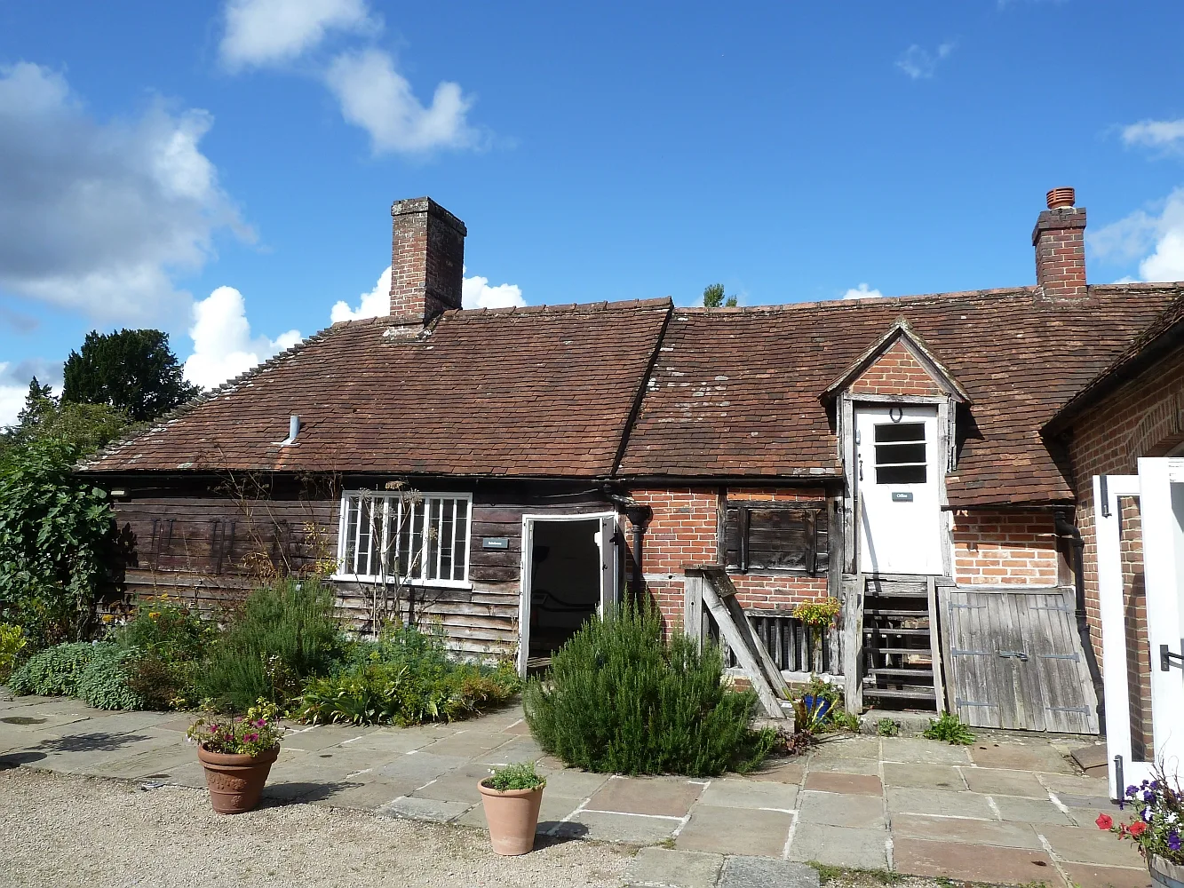 อาคาร Bakehouse ของบ้าน Jane Austen ภาพถ่ายเมื่อ 12 กันยายน 2015
