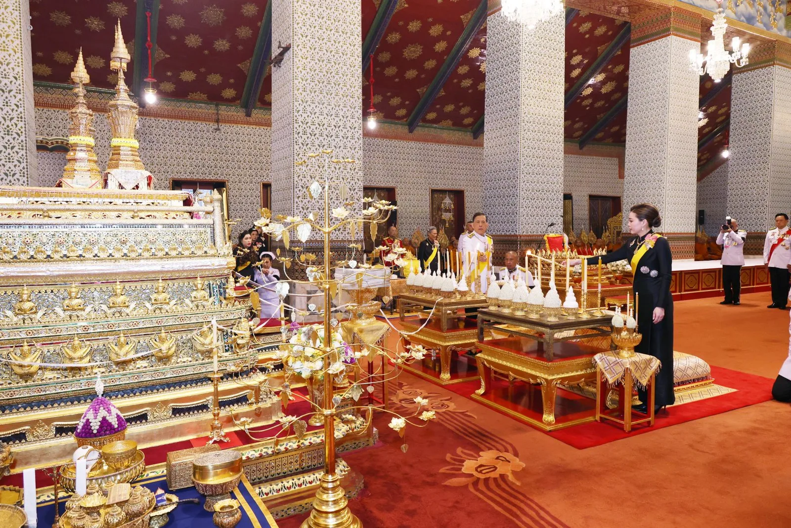 ภายใน พระที่นั่งอมรินทรวินิจฉัย พระบรมมหาราชวัง วันที่ 13 ตุลาคม 2569 ภาพที่ 2