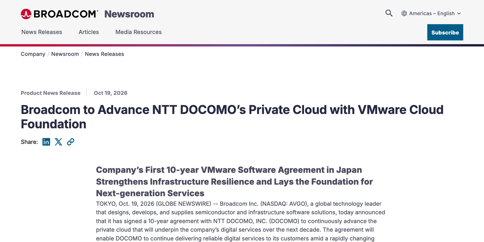 ภาพหน้าจอข่าวประชาสัมพันธ์ของ Broadcom ลงวันที่ 19 ตุลาคม 2026 หัวข้อ Broadcom to Advance NTT DOCOMO's Private Cloud with VMware Cloud Foundation ระบุว่าเป็นสัญญาซอฟต์แวร์ VMware 10 ปีฉบับแรกของบริษัทในญี่ปุ่น