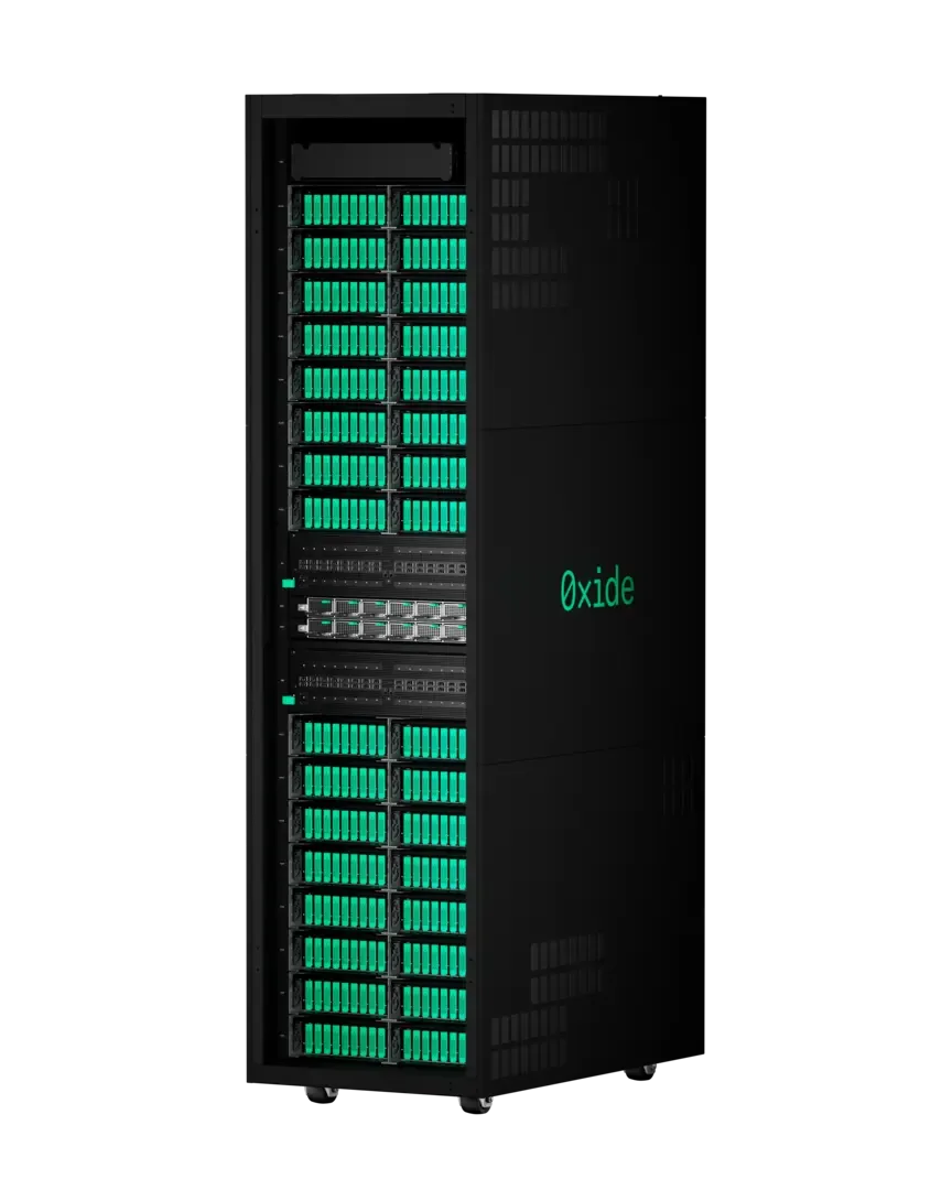 แร็ก Oxide Cloud Computer ทั้งตู้สีดำ ด้านหน้ามีเครื่องคอมพิวต์เรียงบนและล่าง สวิตช์เครือข่ายอยู่กลางตู้