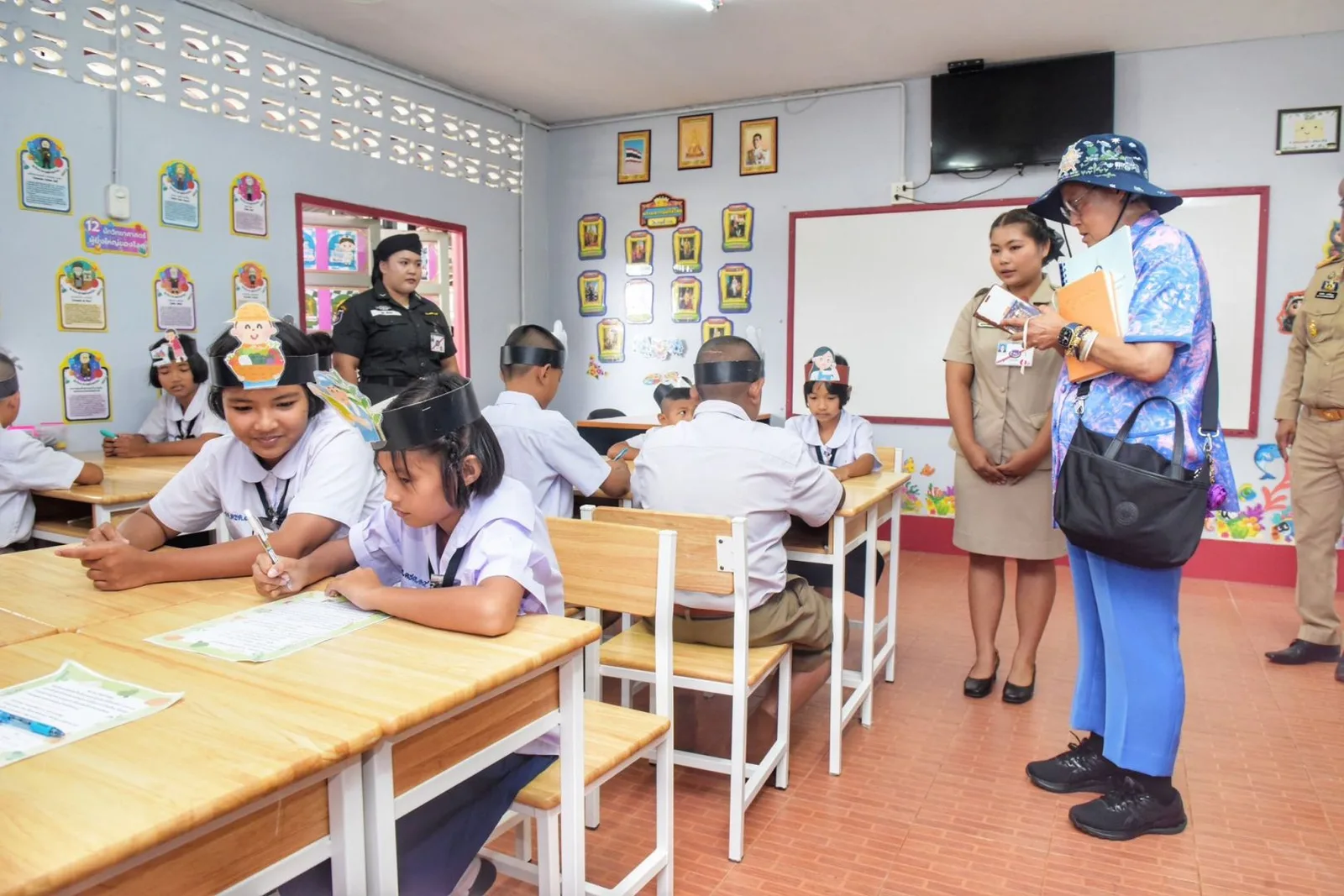 ในห้องเรียน โรงเรียนตำรวจตระเวนชายแดน จังหวัดประจวบคีรีขันธ์ วันที่ 27 สิงหาคม 2568
