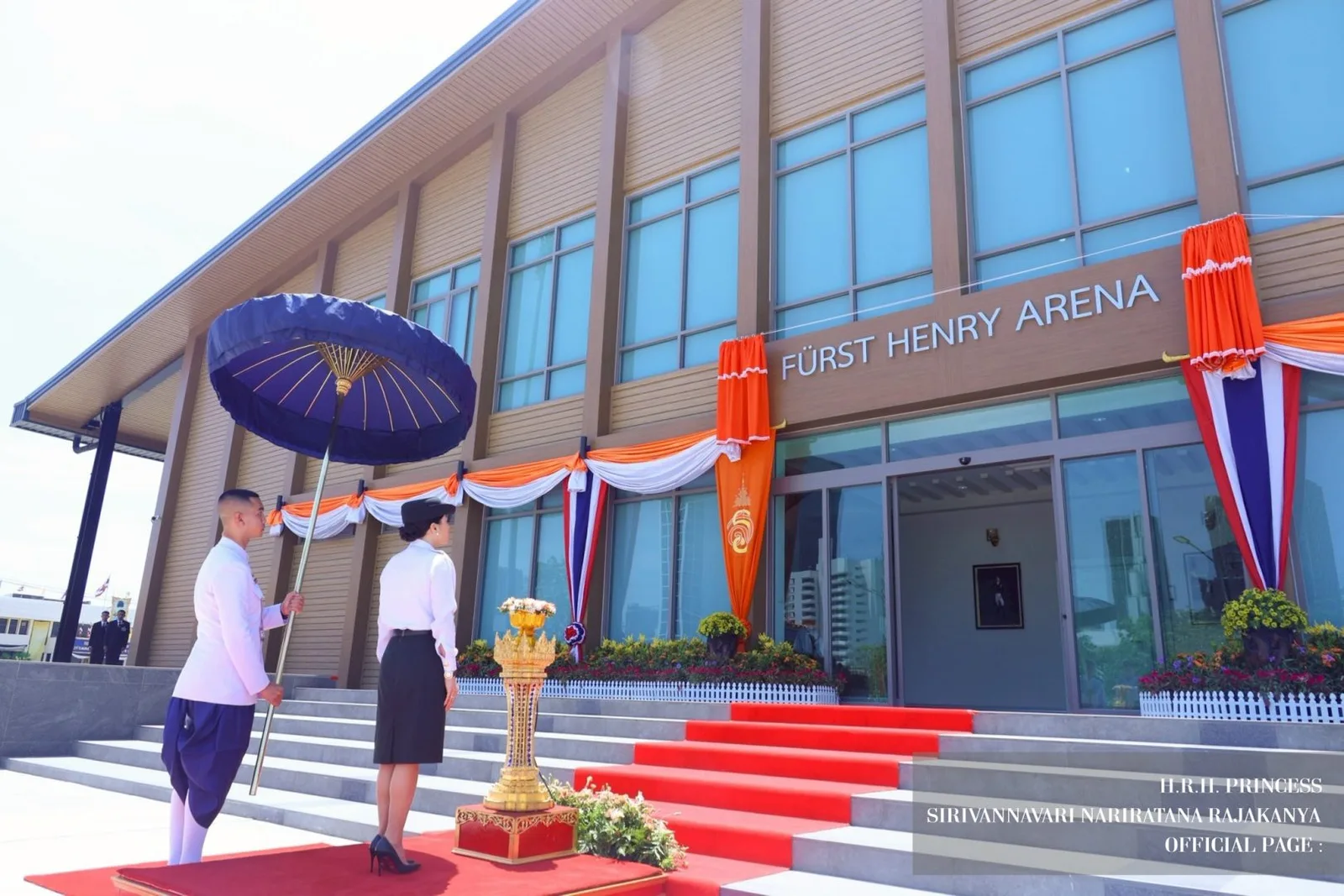 อาคารโรงฝึกขี่ม้าหลังคาปิด Fürst Henry Arena ภาพที่หน่วยราชการในพระองค์เผยแพร่ วันที่ 8 พฤษภาคม 2569