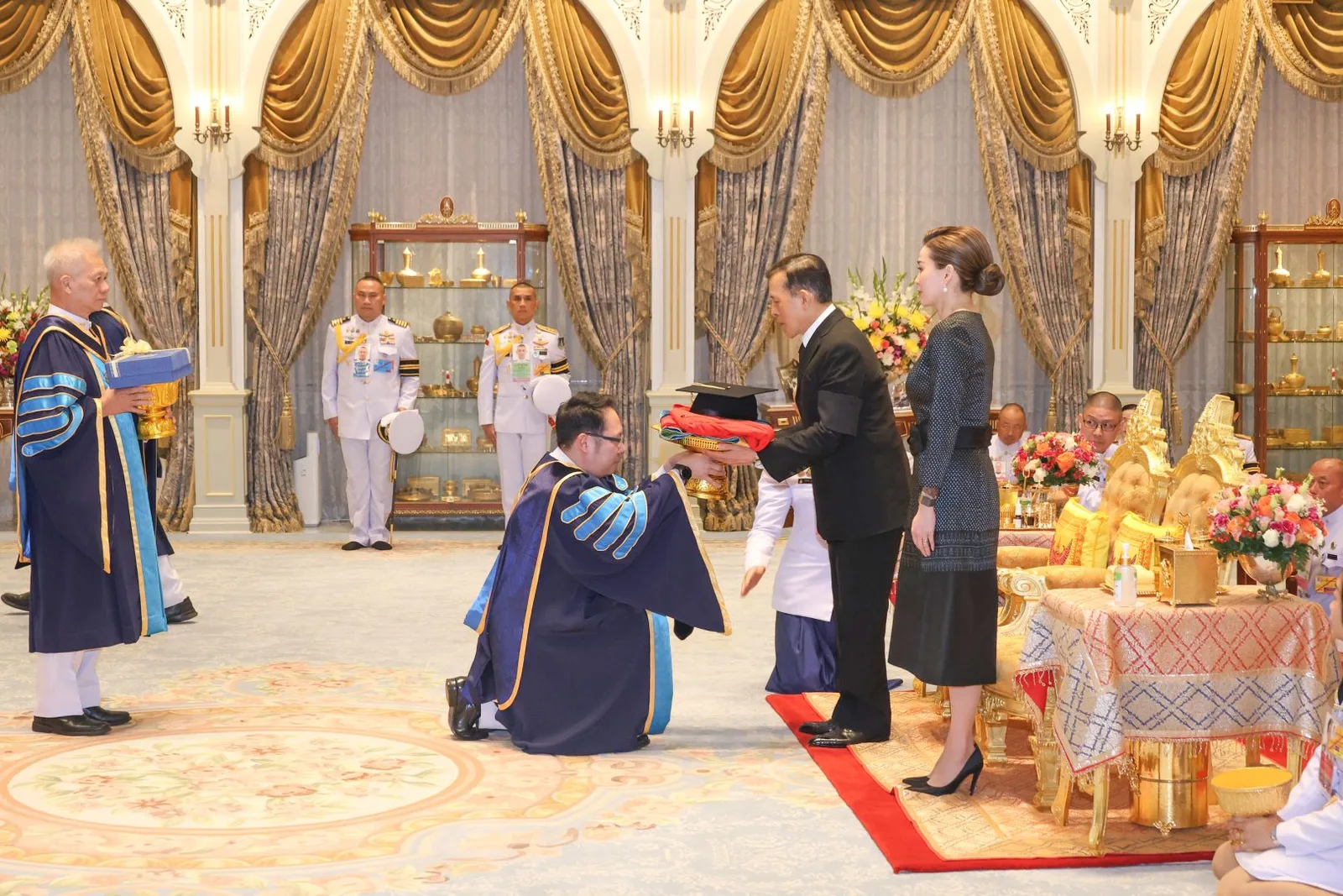 พระที่นั่งอัมพรสถาน พระราชวังดุสิต วันที่ 12 ตุลาคม 2569