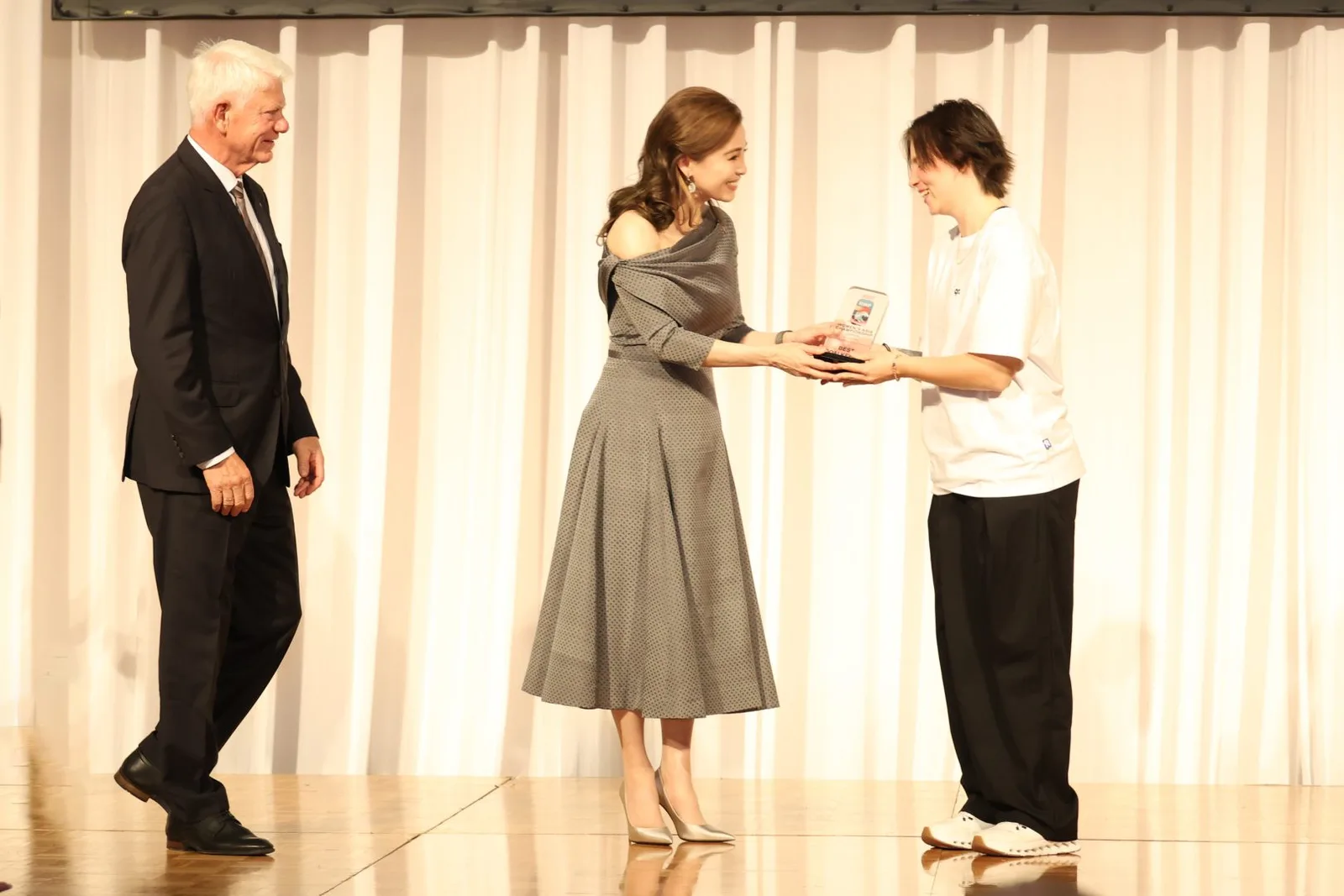 ภาพจากหน่วยราชการในพระองค์ ในงาน Gala Event ฮอกกี้น้ำแข็ง ศูนย์การประชุมนานาชาติปามีร์ เมืองซัปโปโร 18 ตุลาคม 2569
