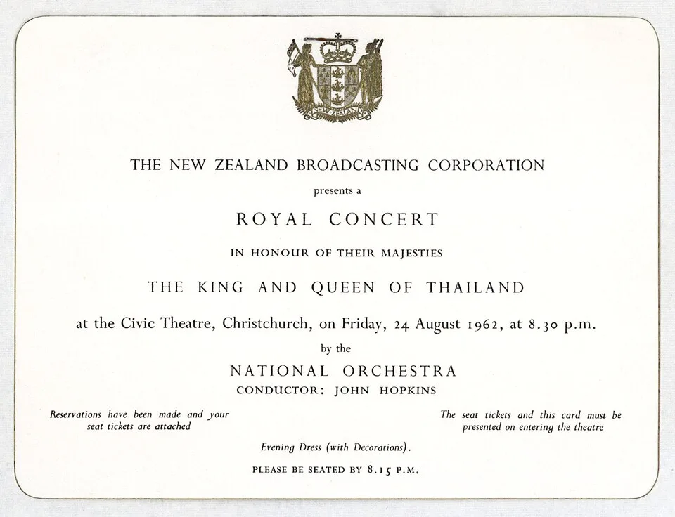 สูจิบัตรคอนเสิร์ตที่ไครสต์เชิร์ช นิวซีแลนด์ วันที่ 24 สิงหาคม ค.ศ. 1962 จัดขึ้นเป็นเกียรติระหว่าง การเสด็จพระราชดำเนินเยือน นิวซีแลนด์