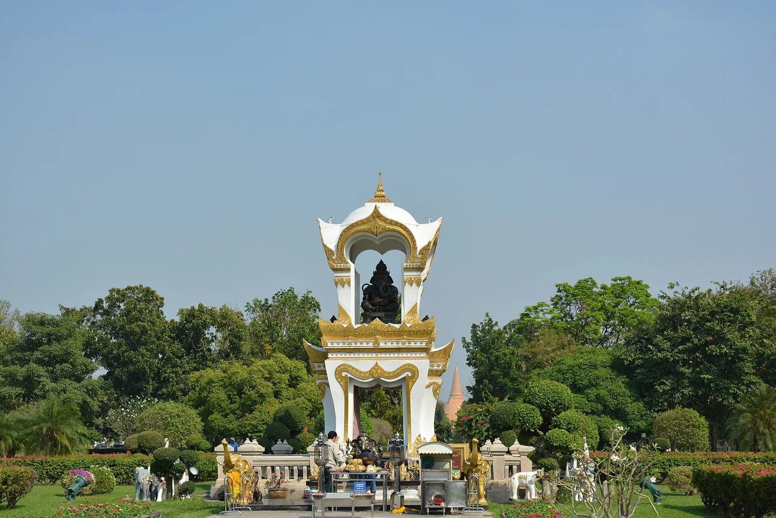 เทวาลัยพระพิฆเนศใน พระราชวังสนามจันทร์ ภาพถ่ายเมื่อ พ.ศ. 2556