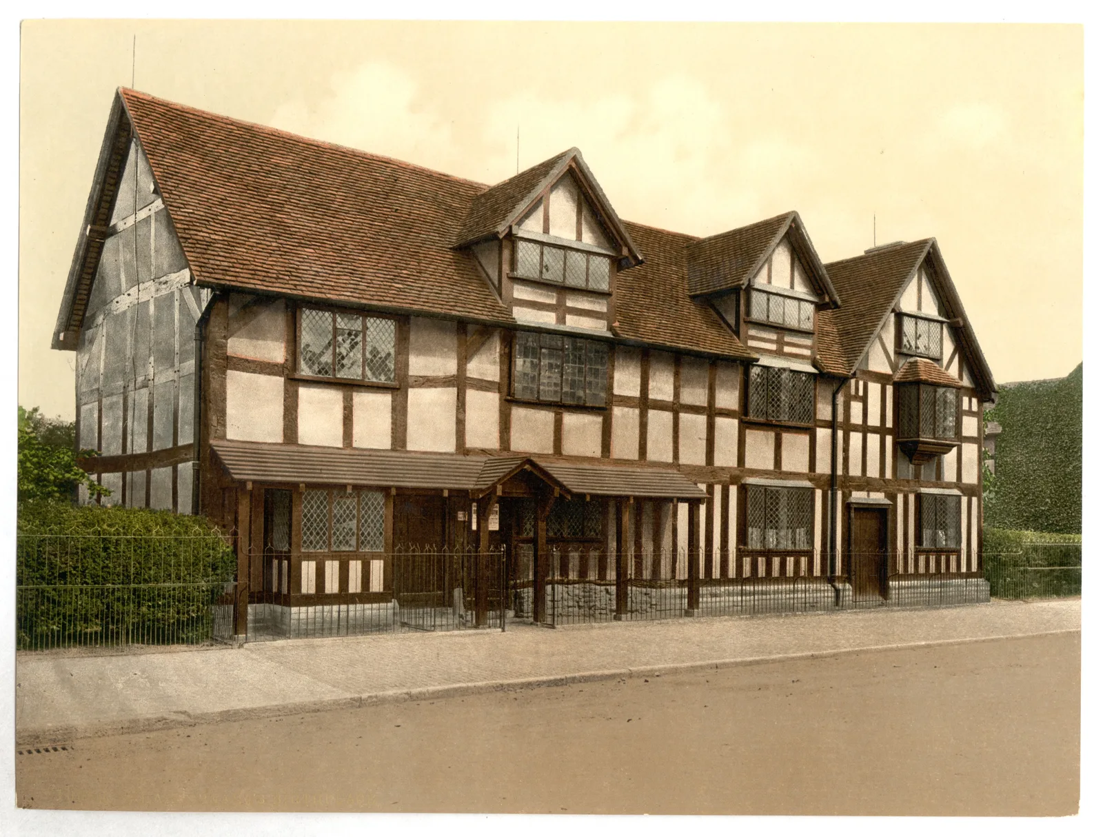 ภาพพิมพ์สี Photochrom ของบ้านเกิดเชกสเปียร์ ระหว่างปี 1890–1900