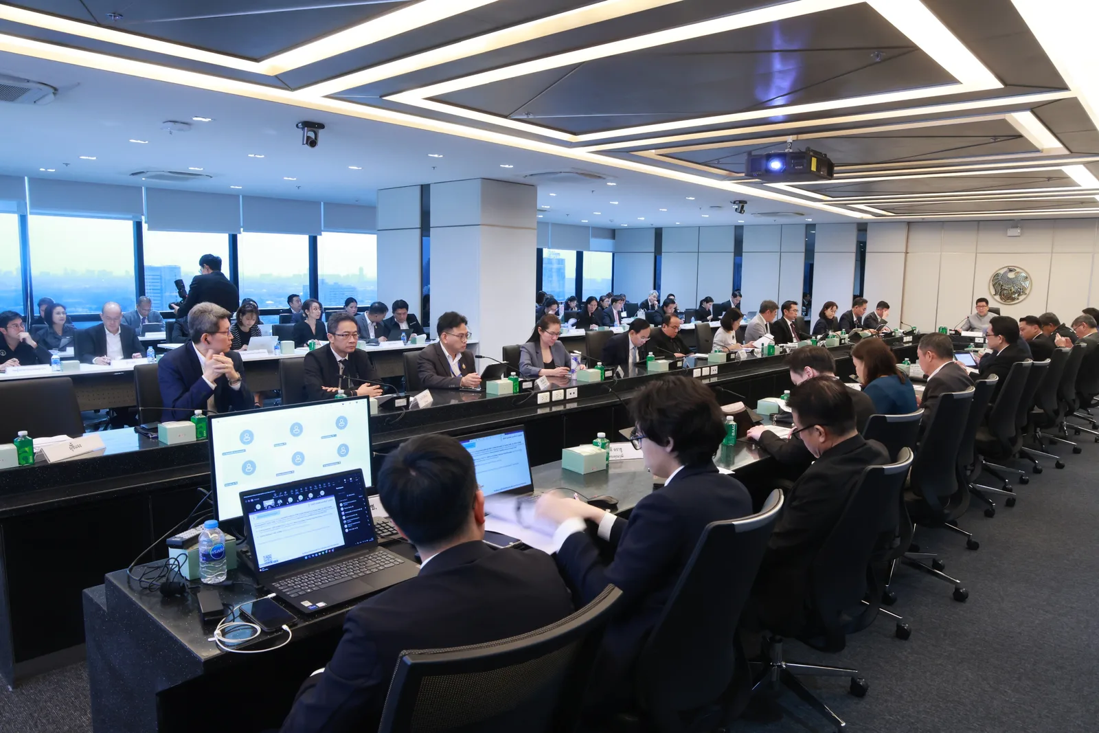 ผู้เข้าร่วมประชุมบอร์ดดาต้าเซ็นเตอร์ ครั้งที่ 4/2569 วันที่ 27 ตุลาคม 2569