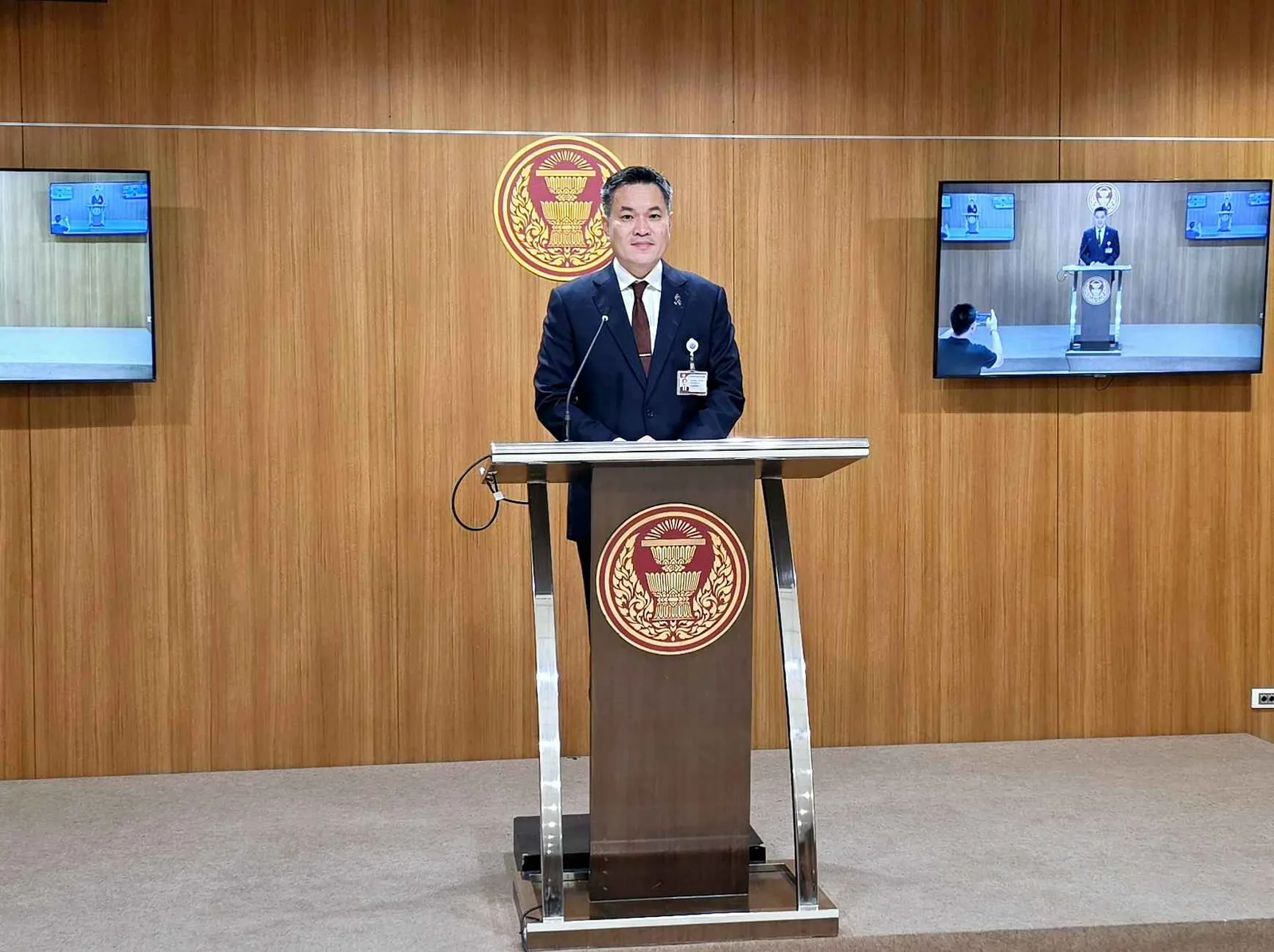 การแถลงผลการประชุมคณะกรรมาธิการ ป.ป.ช. สภาผู้แทนราษฎร ที่ติดตามคดีทุจริตสอบท้องถิ่น ณ รัฐสภา 8 ตุลาคม 2569