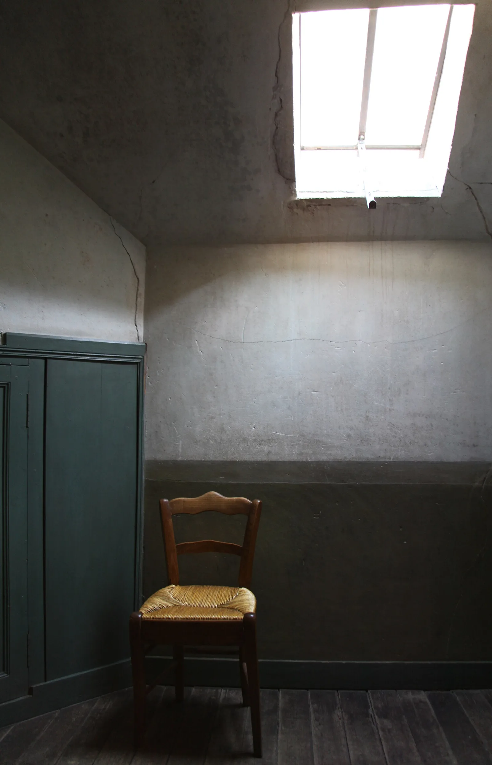 ห้องของแวนโก๊ะในบ้านแวนโก๊ะ ที่ Auberge Ravoux ภาพถ่ายเมื่อ 1 มีนาคม 2011