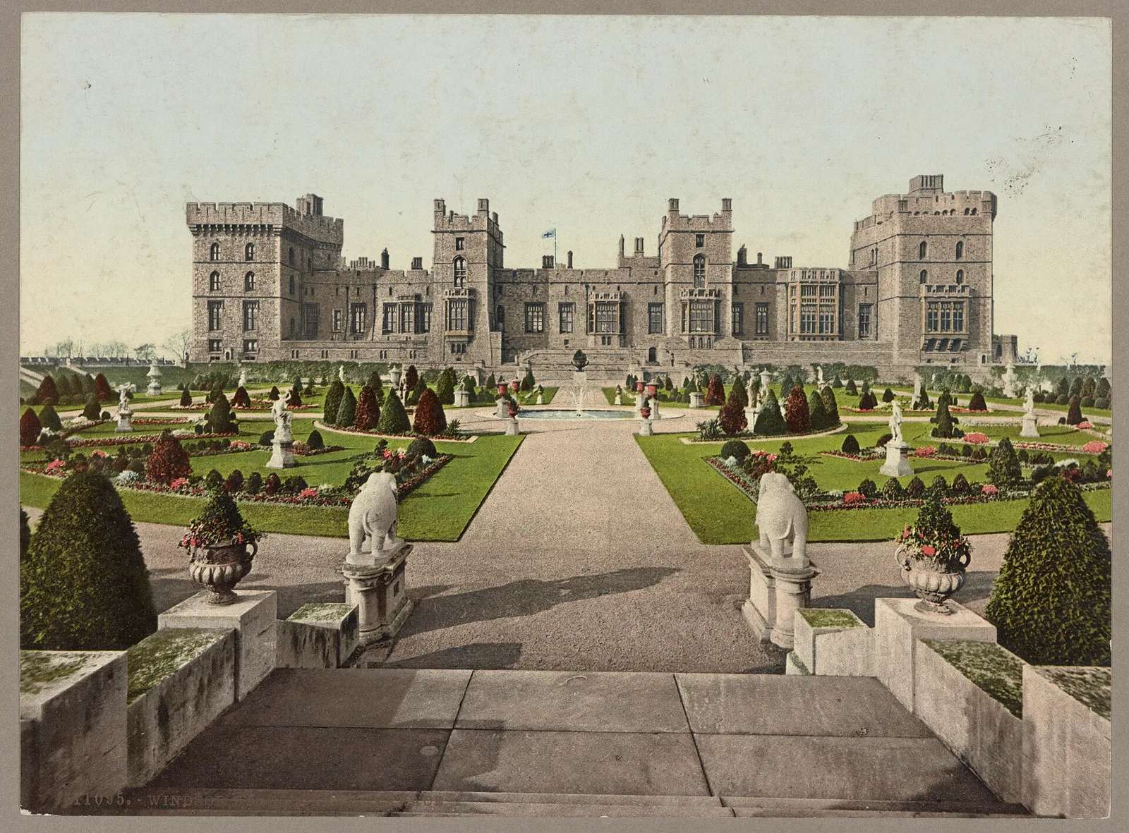 East Terrace ของปราสาทวินด์เซอร์ ภาพพิมพ์สีราวปี 1890