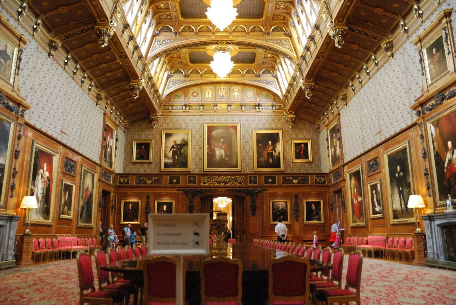 ห้อง Waterloo Chamber ในปราสาทวินด์เซอร์